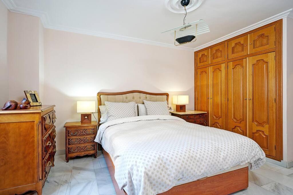 Granada Piso En Calle Arabial 117 Junto A El Corte Ingles Екстериор снимка