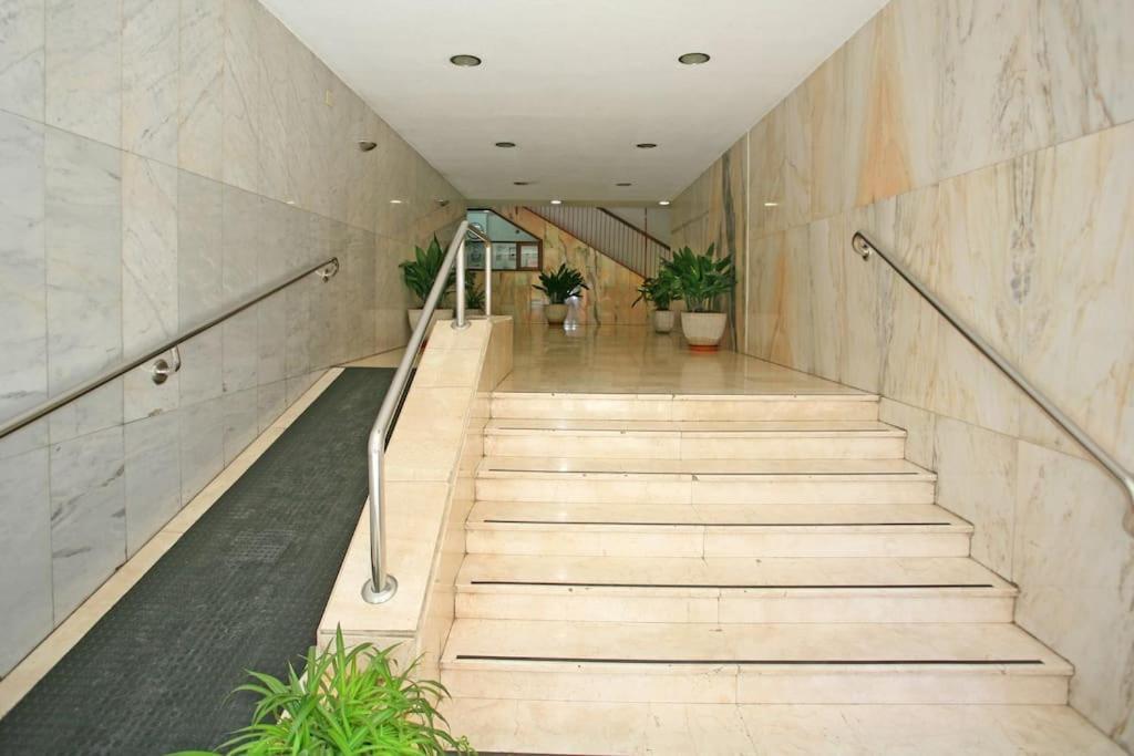 Granada Piso En Calle Arabial 117 Junto A El Corte Ingles Екстериор снимка